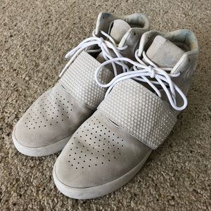 adidas tubular sneakers